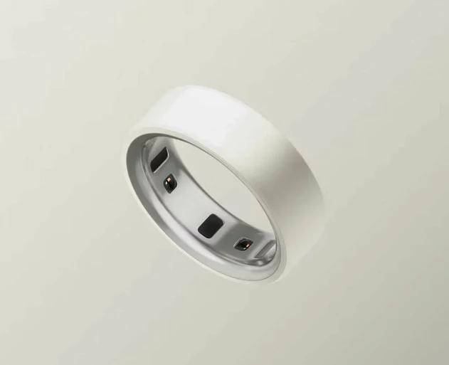 Oura Ring 4 Ceramic Cloud (белый) Oura Ring 4 Ceramic Cloud (белый)