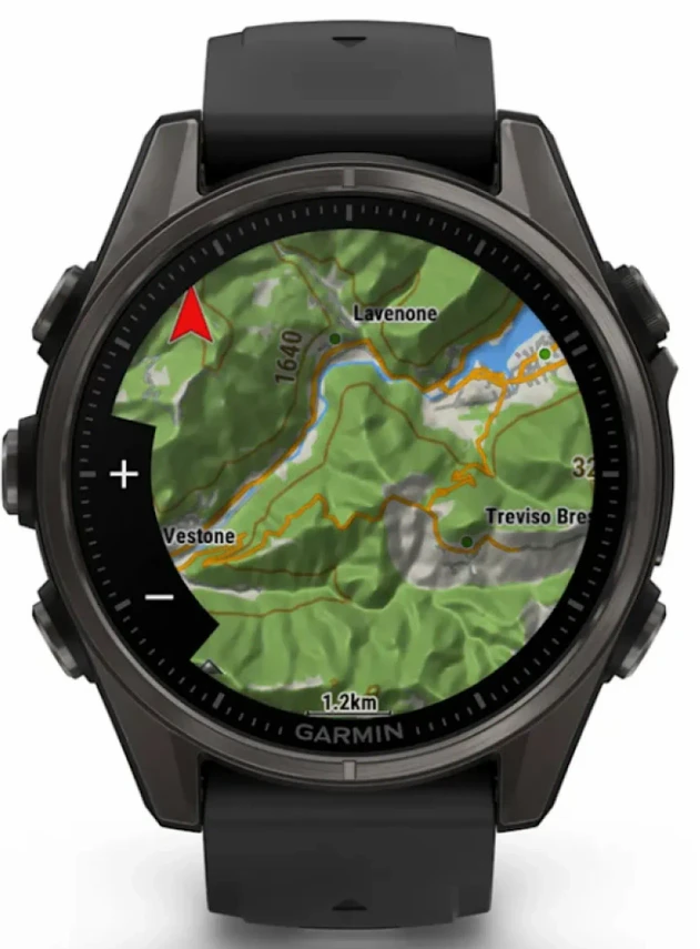Garmin Fenix 8 43 Amoled Sapphire Carbon Gray DLC Titanium with Black/Pebble Gray Silicone